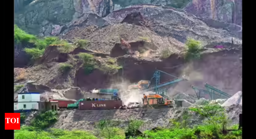 Supreme Court flags illegal mining, reserves verdict on single definition of Aravalis