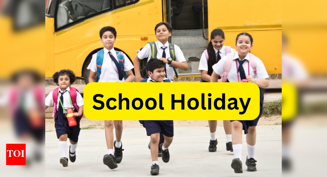 Are schools closed on 13 November 2025? Check Delhi, Bihar, Telangana, and Noida holiday status