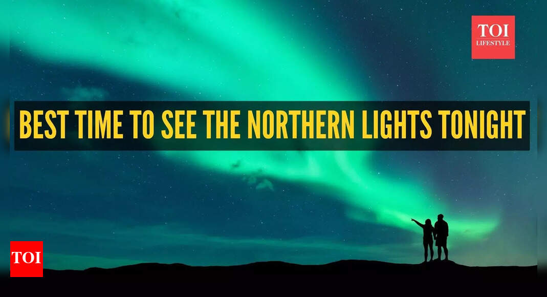 What time is the northern lights tonight?