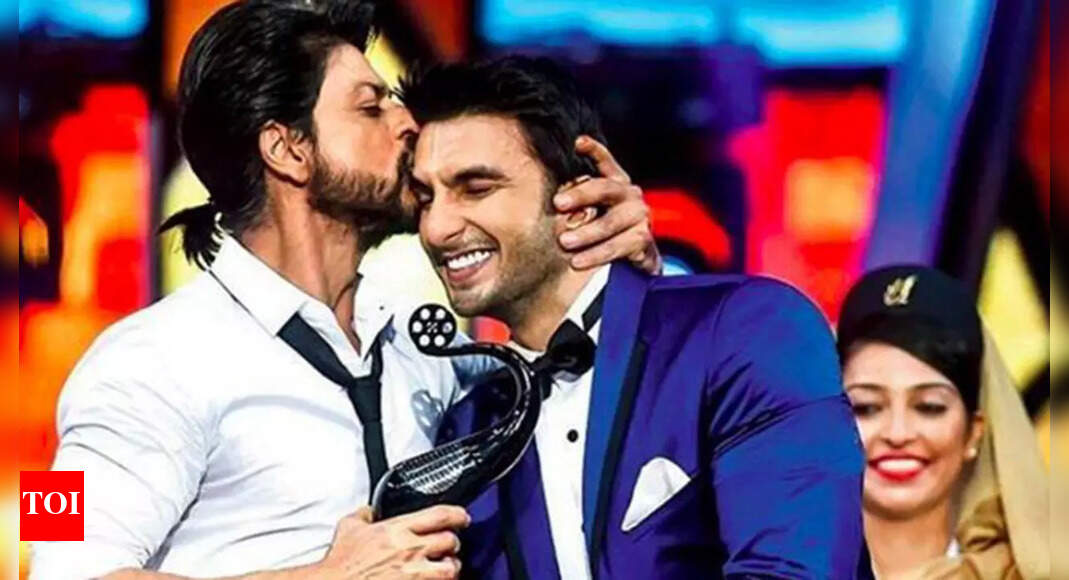 When Ranveer Singh called Shah Rukh Khan 'The reason' for being an actor; If I am able to achieve even a little bit of what he has achieved, that would be something'