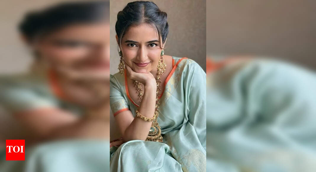 Filming on a replica of Columbus’ ship took me to another era: Ashika Ranganath