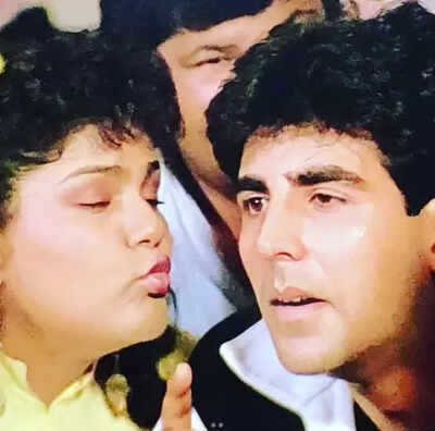 Veteran actress Guddi Maruti opens up on her famous kiss scene; Recalls fun memories with Akshay Kumar from ‘Khiladi’