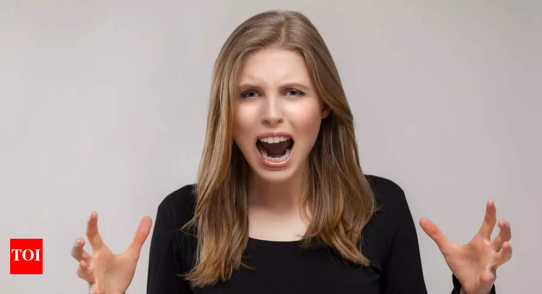 क्या वेंटिंग वास्तव में आपको बेहतर महसूस करने में मदद करती है? नए शोध का कहना है कि इससे गुस्सा और भी बदतर हो सकता है |