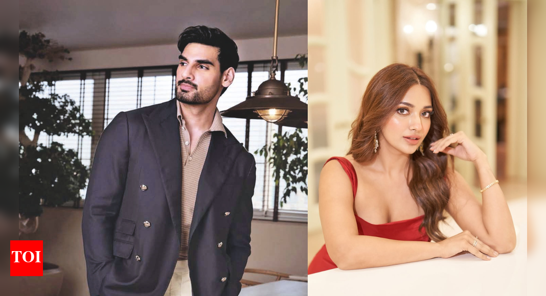 Ahan Shetty's team clarifies that he is not dating Jiya Shankar