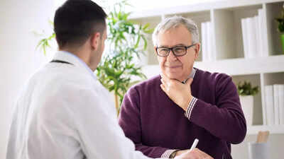 Why do you wake up with a dry throat? The hidden link to air pollution