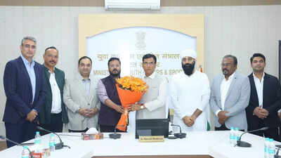 I-League clubs meet Sports Minister to request intervention; AIFF proposes physical meeting with ISL club CEOs