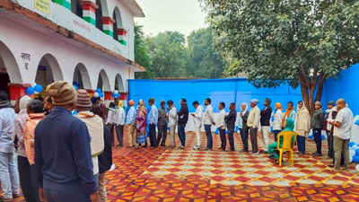  LJP-RV Raju Tiwari leads; Congress trails in early trends