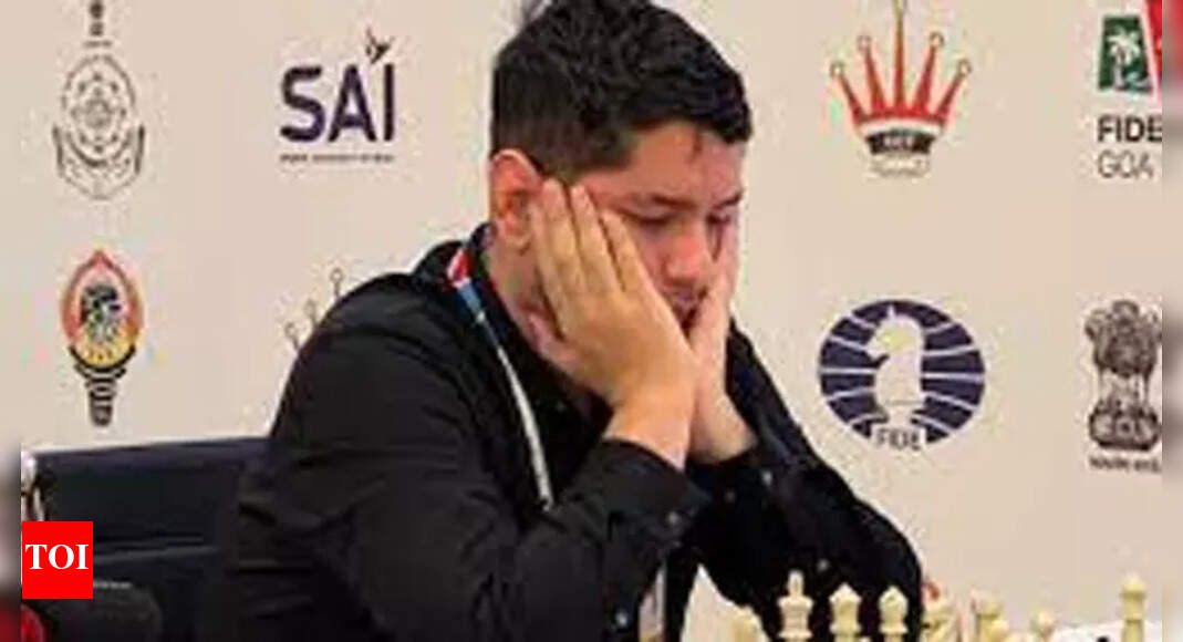 Chess World Cup: Mexican Martinez rides Indian wave