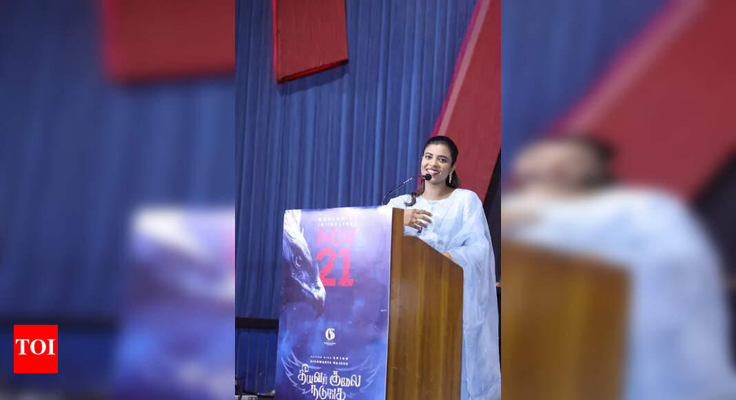 'Theeyavar Kulai Nadunga' is based on a real-life incident which left me shaken, says Aishwarya Rajesh