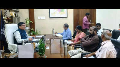 GMC to expedite Animal Birth Control Centre: Commissioner Srinivasulu