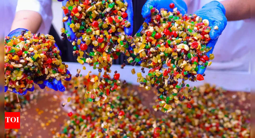 Mix, stir, party: Delhiites kick off cake-mixing season