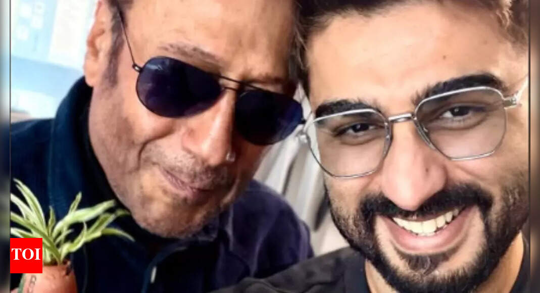 Jackie Shroff calls Arjun Kapoor 'mera bacha hai tu' as the two share a heartfelt moment at the airport
