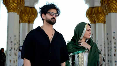 ‘I’m not converting her’: Zaheer Iqbal gives cheeky clarification as Sonakshi Sinha enters a mosque for the first time | – The Times of India