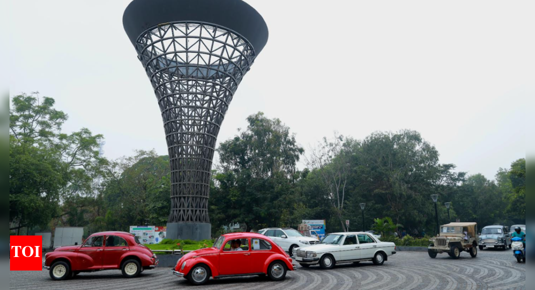 Coimbatore Vizha kicks off with a rally by vintage beauties