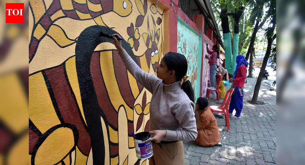 Ranchi Transforms for 25th Statehood Day Celebrations with Colorful ...