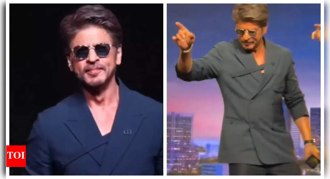 ​SRK dances to ‘Chaiyya Chaiyya’ at real-estate event - WATCH