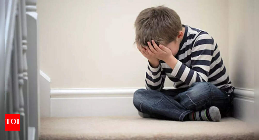 Anxiety in Gen Z: How to identify the signs and help them overcome it