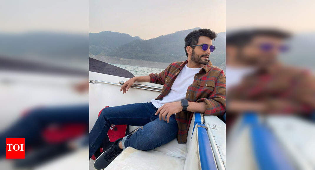 Diganth set to woo Samantha in his Telugu debut