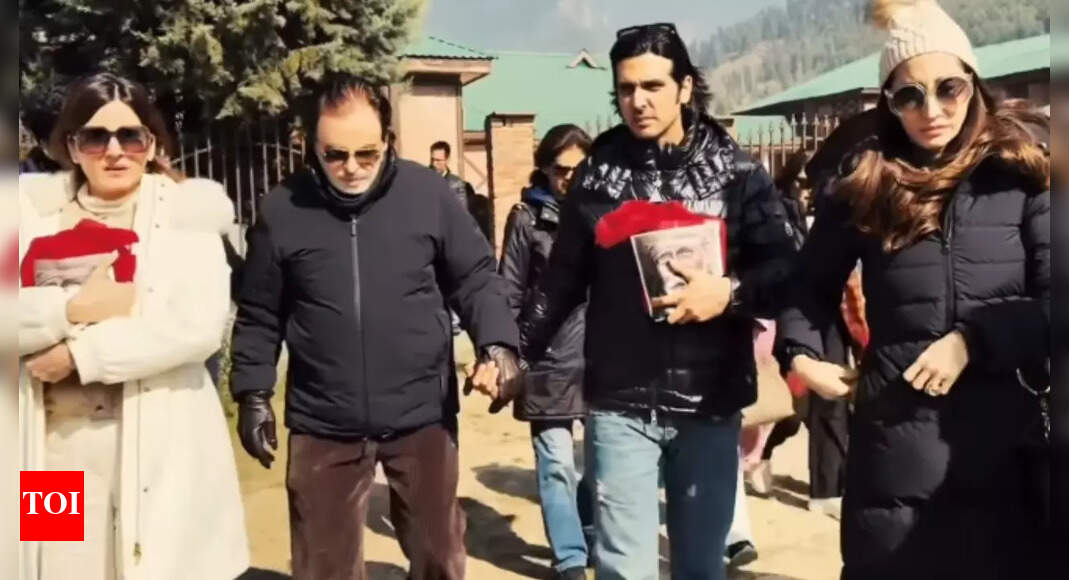 Sanjay Khan shares emotional video as family performs Zarine Khan’s asthi visarjan; Zayed Khan breaks down