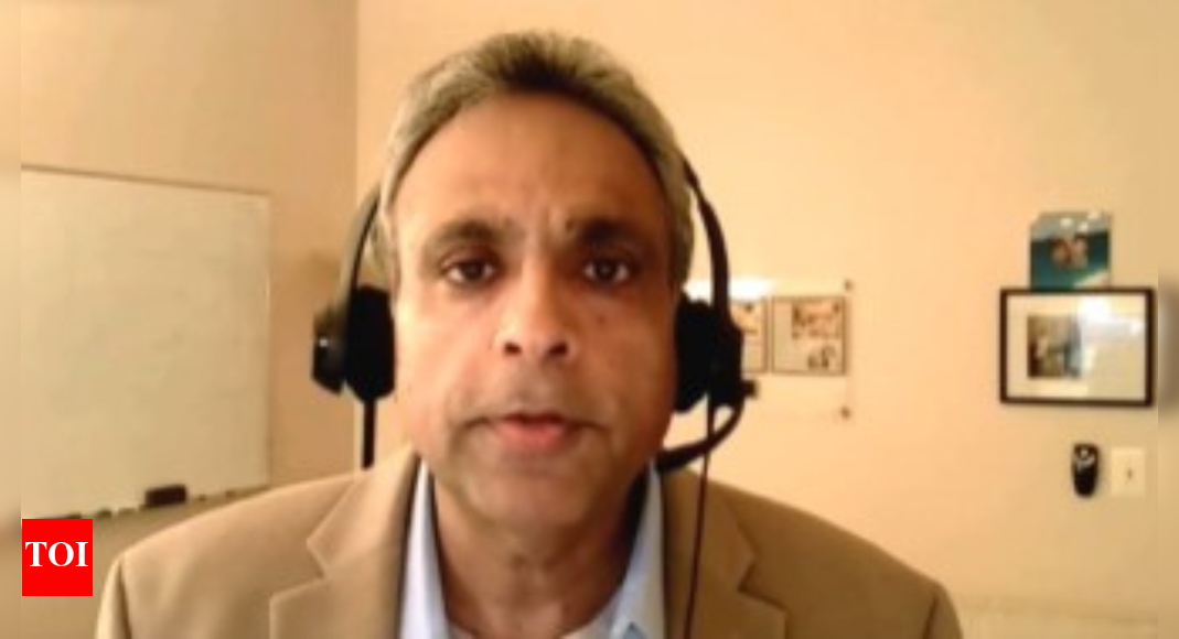 'They are controllable': Indian-origin Howard professor explains 2 reasons why US companies prefer H-1Bs