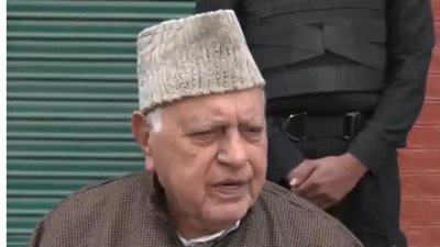  Farooq Abdullah on India-Pakistan; suggests improving ties
