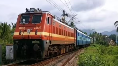 Chhath specials, unscheduled trains helped Bihar record highest polling