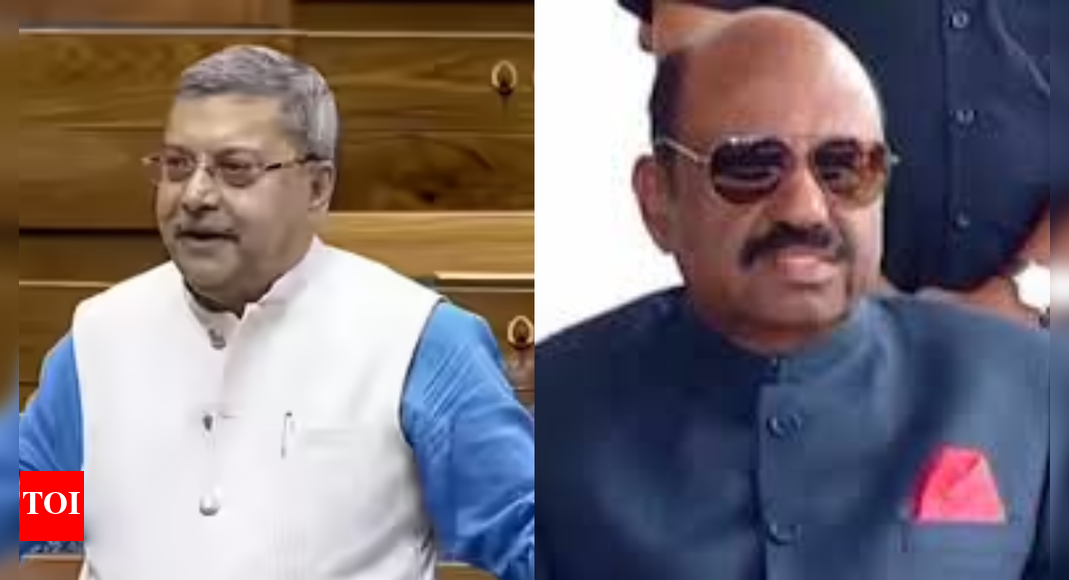 'Apologise to people or legal action could be taken':  TMC MP alleges weapons distribution at Raj Bhavan; governor opens gates for public inspection