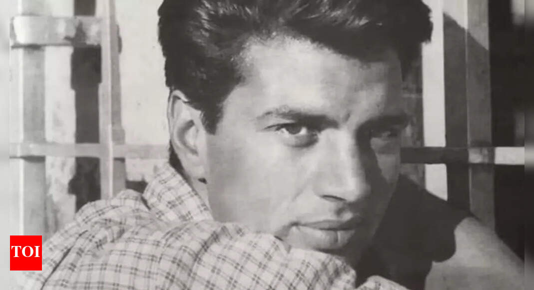<div>Dharmendra's first love was not Prakash Kaur or Hema Malini</div>