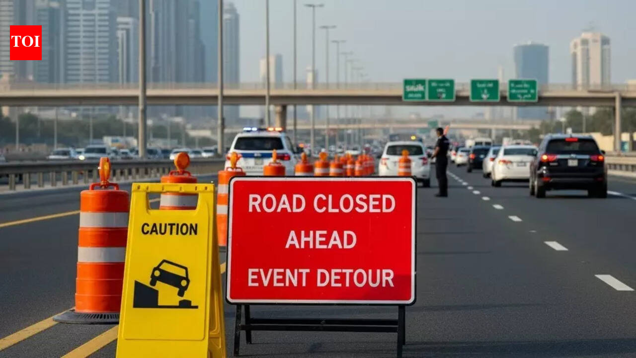 Sheikh Zayed Road: Dubai traffic alert: Accident on Sheikh Zayed road ...