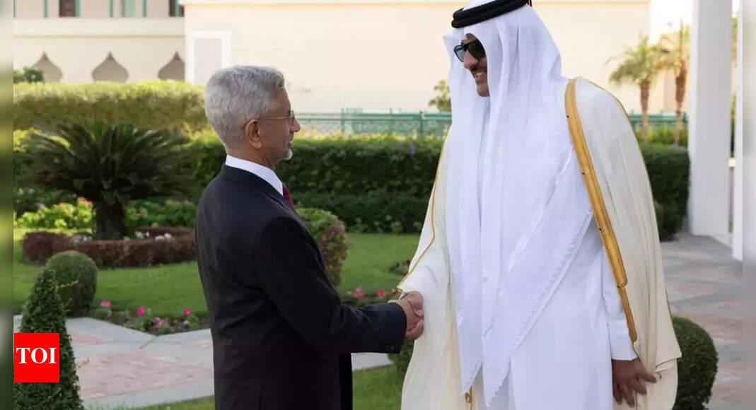 Jaishankar meets Qatar’s Amir in Doha; push to expand strategic ties