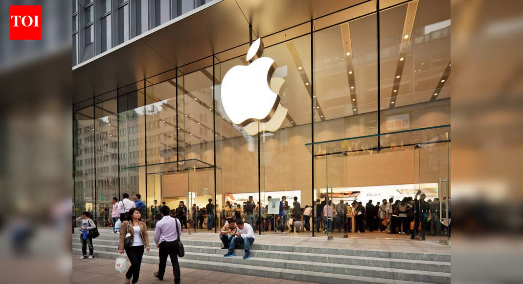 Apple reportedly not launching Mac Pro anytime soon - The Times of India
