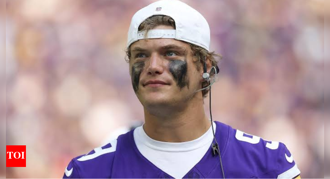 JJ McCarthy's right hand bruise raises fear as Kevin Byard leads the league with a huge interception on Vikings