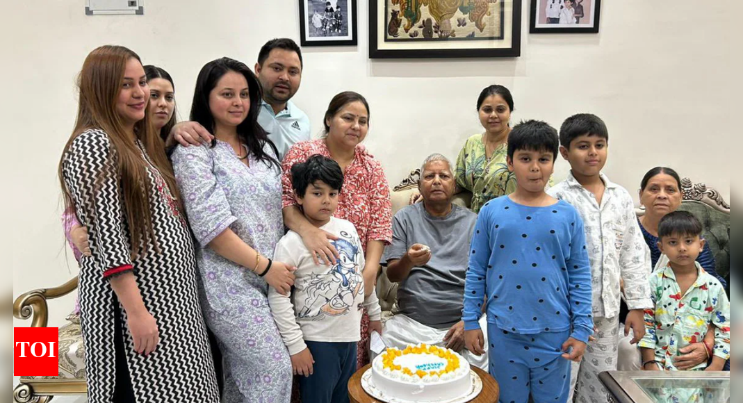 Rohini Acharya row: Lalu Yadav’s sprawling family tree — 7 daughters, 2 sons and political fault lines