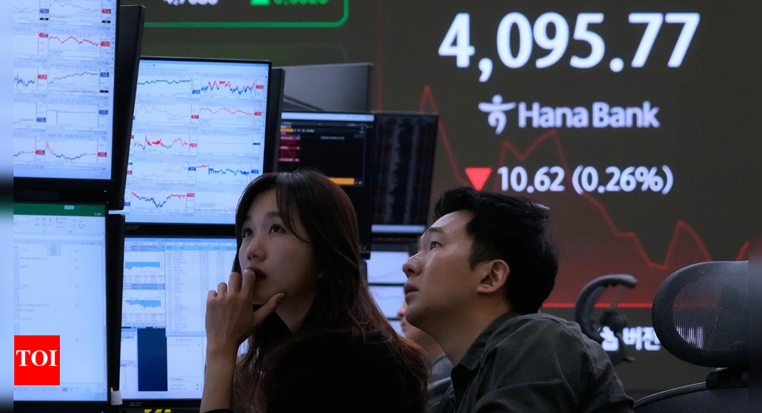 Asia stocks slip as rate cut hopes fade; crude prices retreat after Russian exports resume