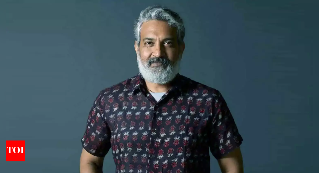 SS Rajamouli praises Mahesh Babu fans' patience after technical delays at 'Varanasi' launch; says, 'You're as disciplined as your idol'