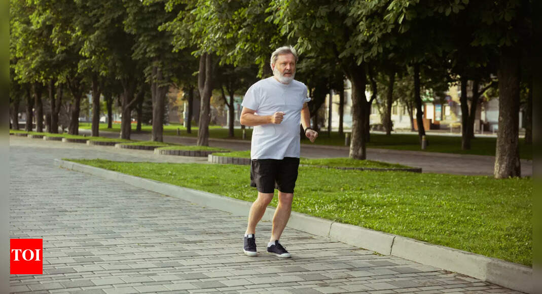 Walking a few thousand steps a day may reduce Alzheimer’s risk