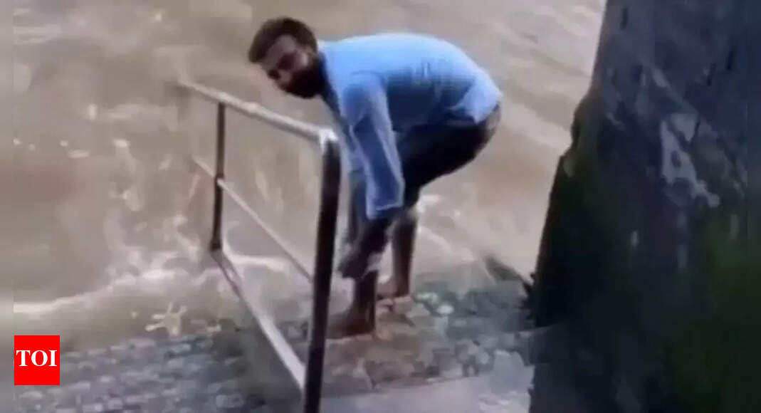 'Why are Indians doing this?': Social media splits over man going viral for dipping feet in UK's Thames
