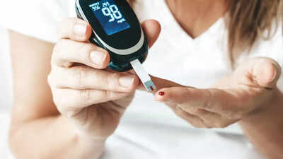 Early warning signs of diabetes before it turns into Type 2 you should never ignore; here’s how to reverse them naturally