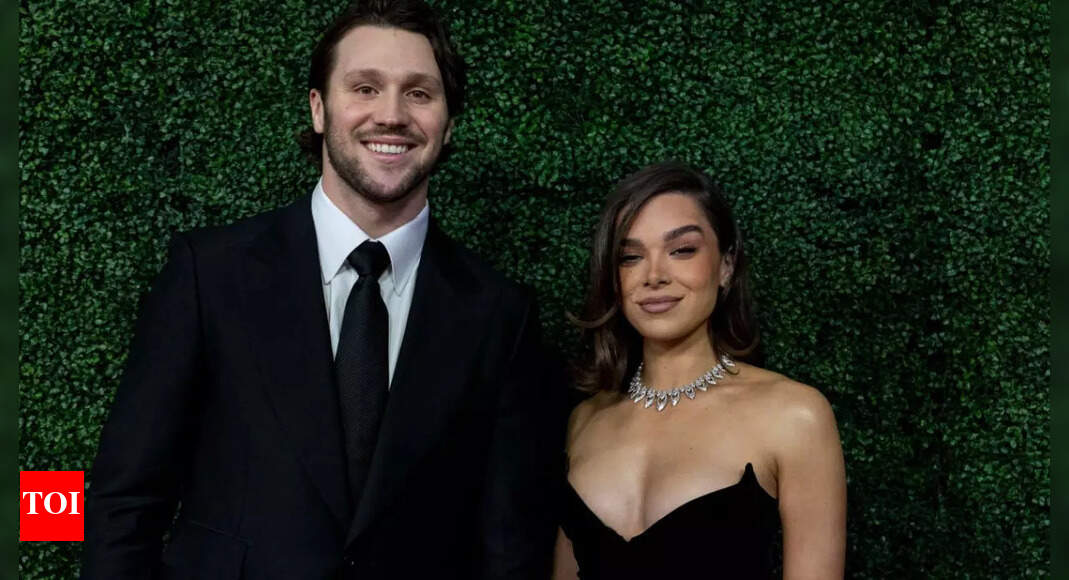 Josh Allen's wife Hailee Steinfeld admits last year’s Thanksgiving was “absolute disaster”, reveals this year's plan: "I might just make…"