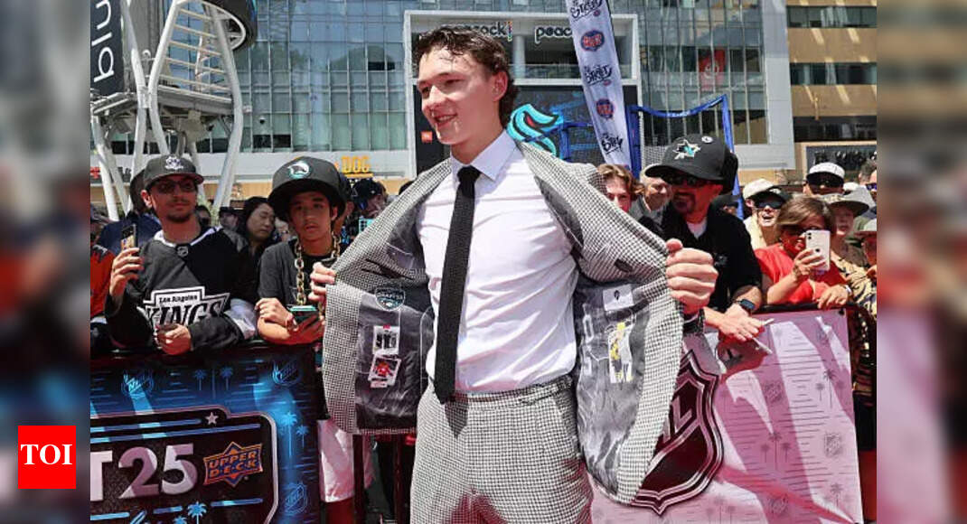 Matthew Schaefer turning heads in 2025 NHL season: Could he become the next Cale Makar?