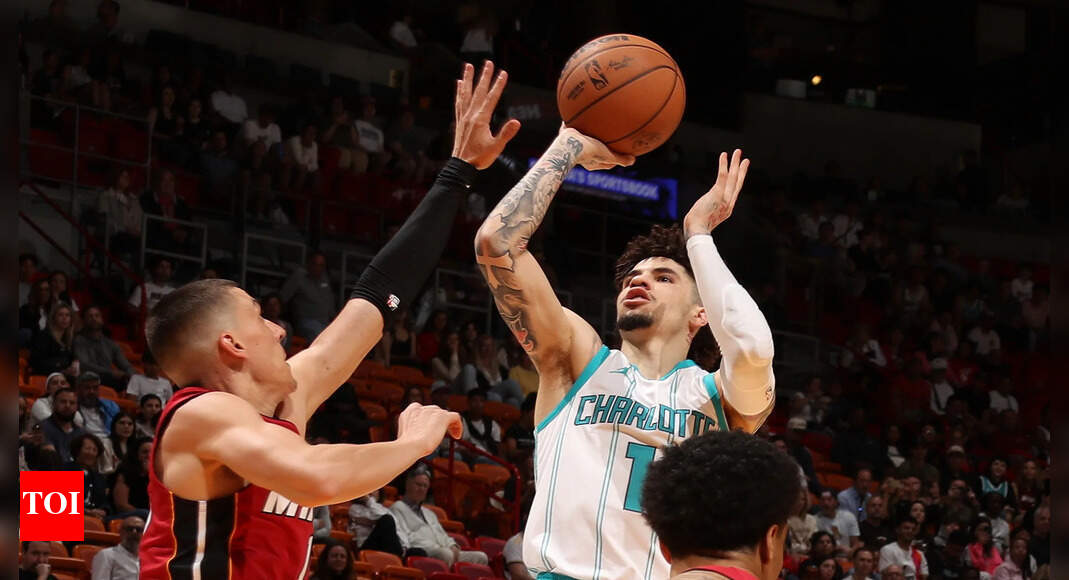 Is LaMelo Ball playing tonight vs the Toronto Raptors? Latest update on the Charlotte Hornets star's injury report (November 17, 2025)