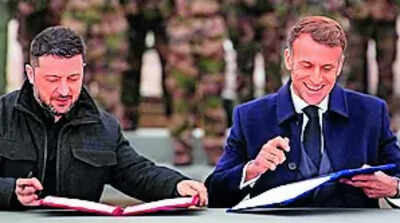 France agrees to sell up to 100 fighter jets to Ukraine