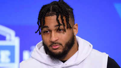 Why the Cowboys’ Monday Night Football tribute to Marshawn Kneeland became a permanent season-long honor