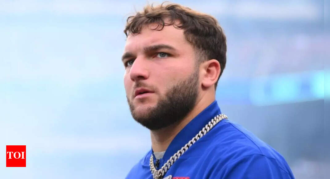 Giants star Cam Skattebo’s surprise WWE Raw appearance erupts into a wild confrontation with Dominik Mysterio’s faction