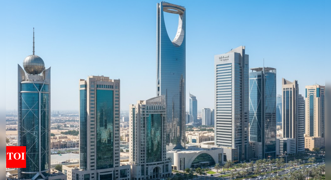 Saudi Arabia sets new labour penalties up to SR250,000 in updated violations schedule