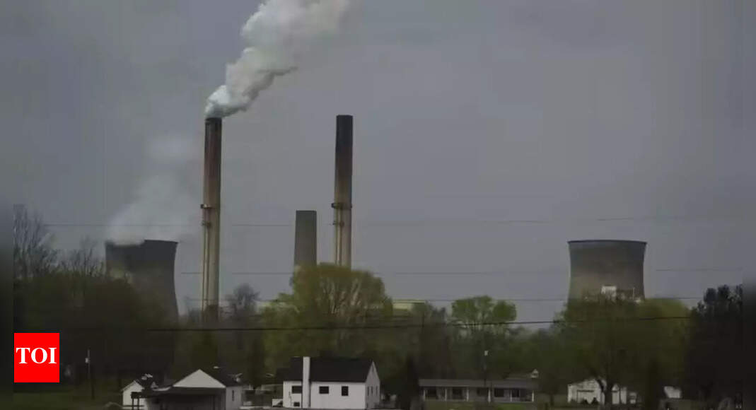 Decisive methane action urged as global report shows progress, warns of gap