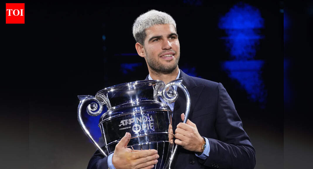 'I'm so sorry': World No. 1 tennis star Carlos Alcaraz confirms he will not play in Davis Cup Finals