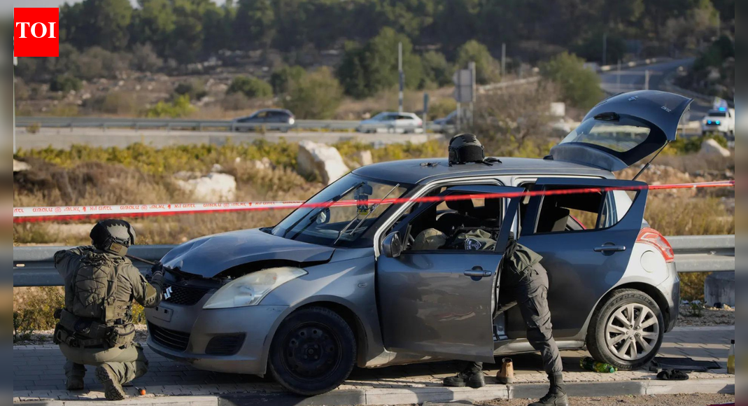 West Bank terror incident: At least 1 killed, multiple injured in ramming-stabbing at Gush Etzion; suspects ‘neutralized’