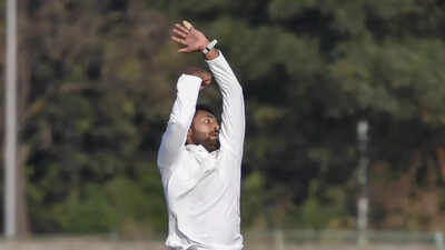 Shreyas takes a match haul of 10; Shikhar claims maiden fifer against Chandigarh