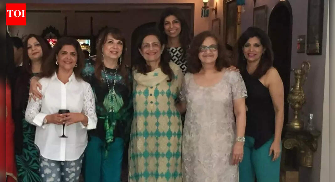 Pinkie Roshan recalls their rare friendship with Zarine Khan